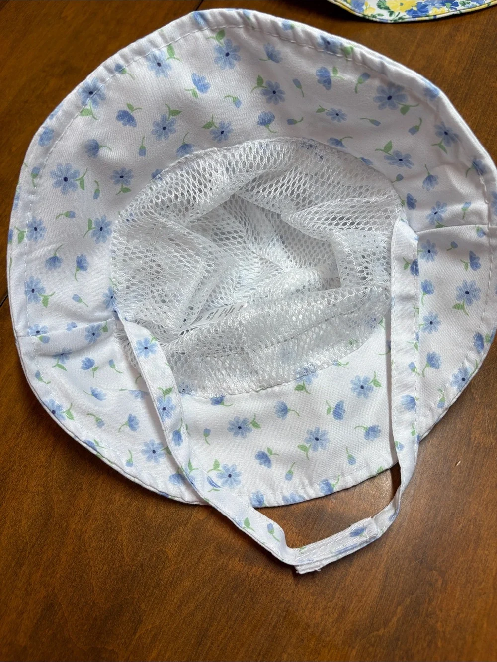 Lot of Janie & Jack + Modern Baby Floral Sun Hats in Yellow, Blue, & White
